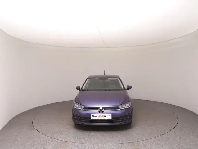 Volkswagen Polo view 3
