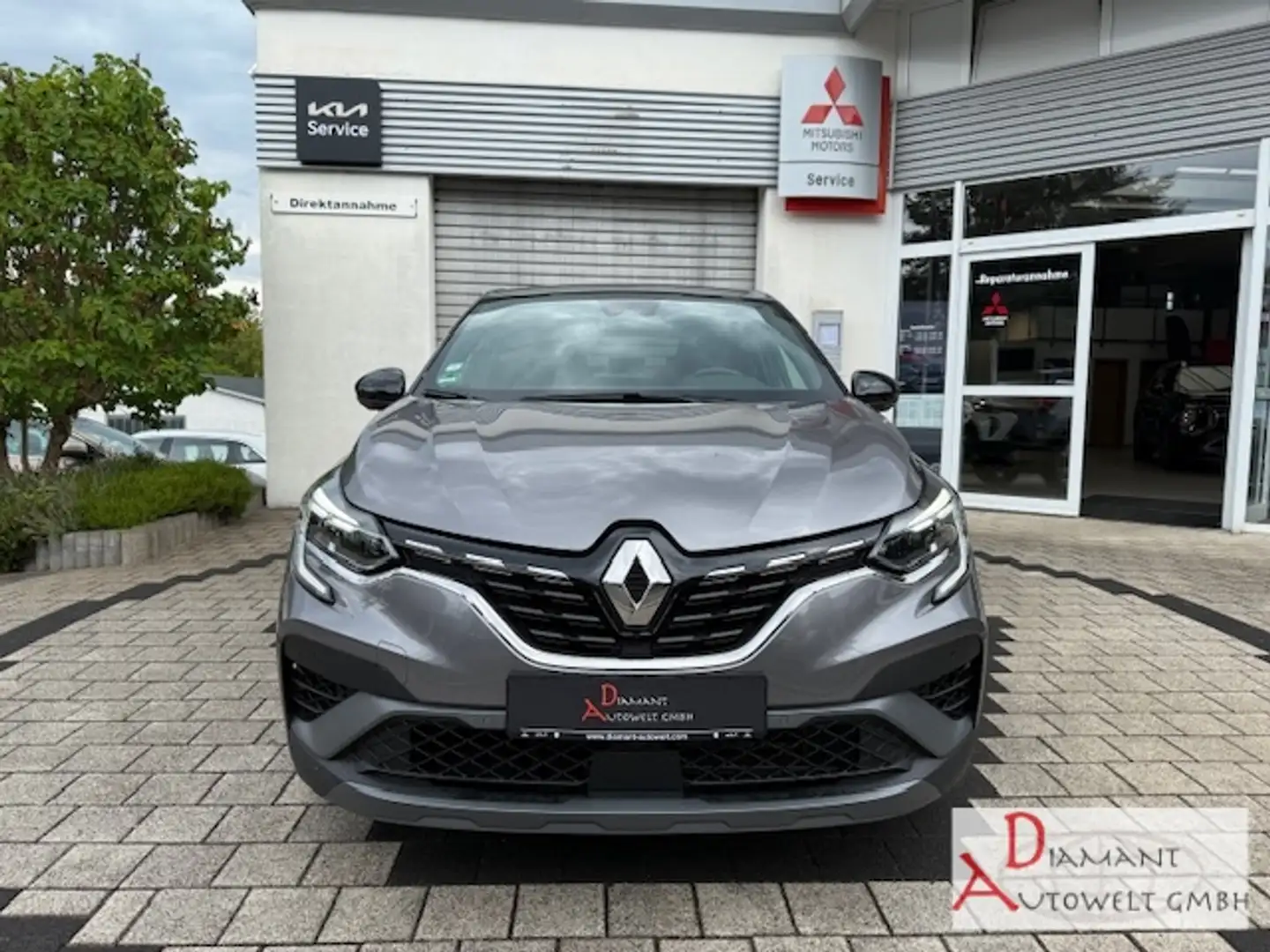 Renault Captur II R.S. Line TCe 140 EU6d 1.3 Grau - 2