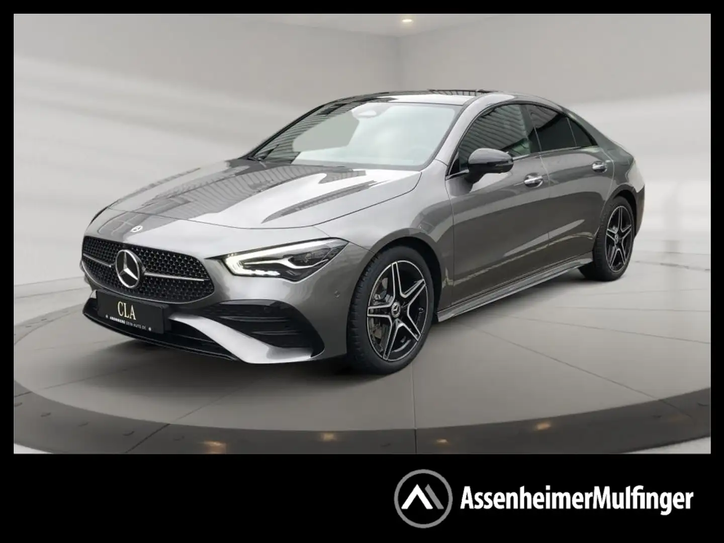 Mercedes-Benz CLA 180 Coupe +MBUX+AMG+Wide+Pano+AHK+SpurW+PDC Grau - 1