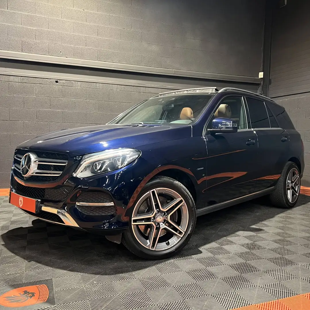 Mercedes-Benz G 500 e Fascination 4Matic Modrá - 2