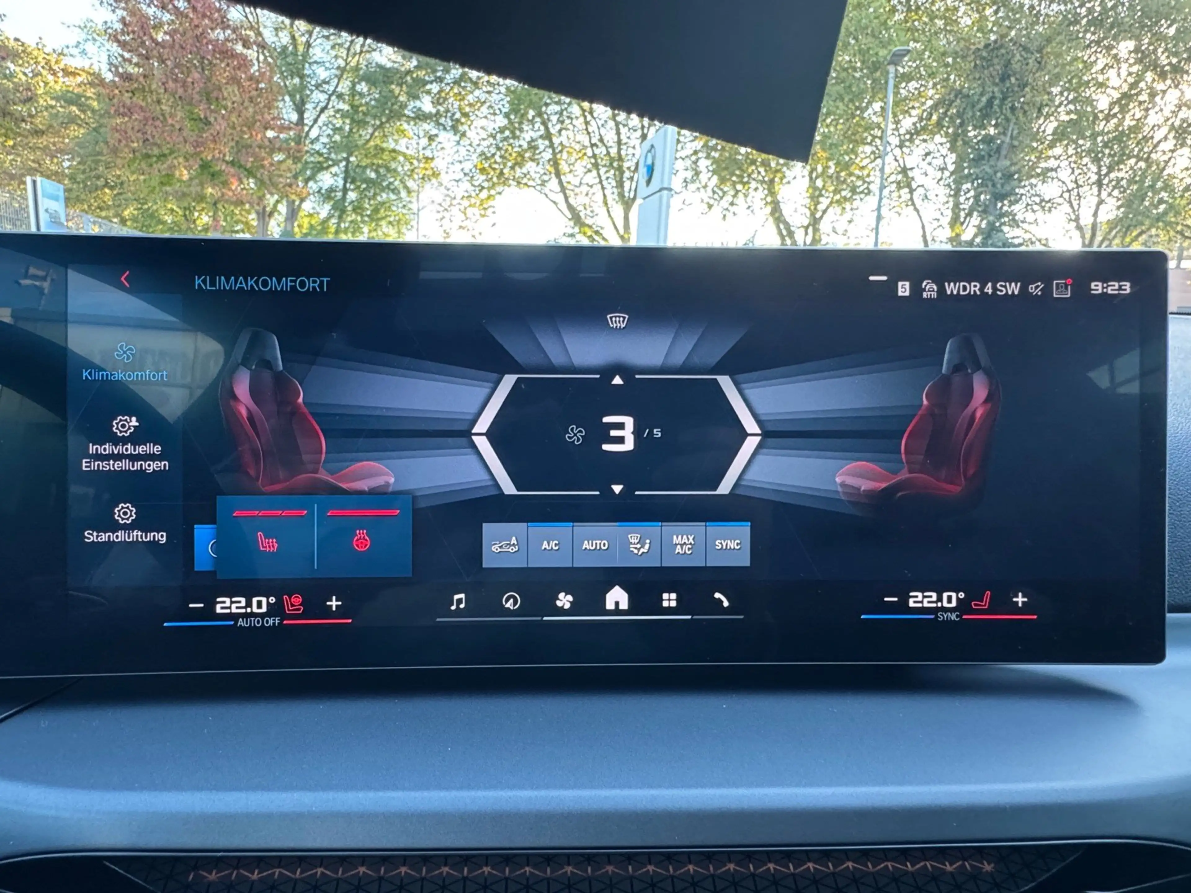BMW M2 Coupé H&K HuD AD-LED DrivingAs RFK PA DAB — photo 11