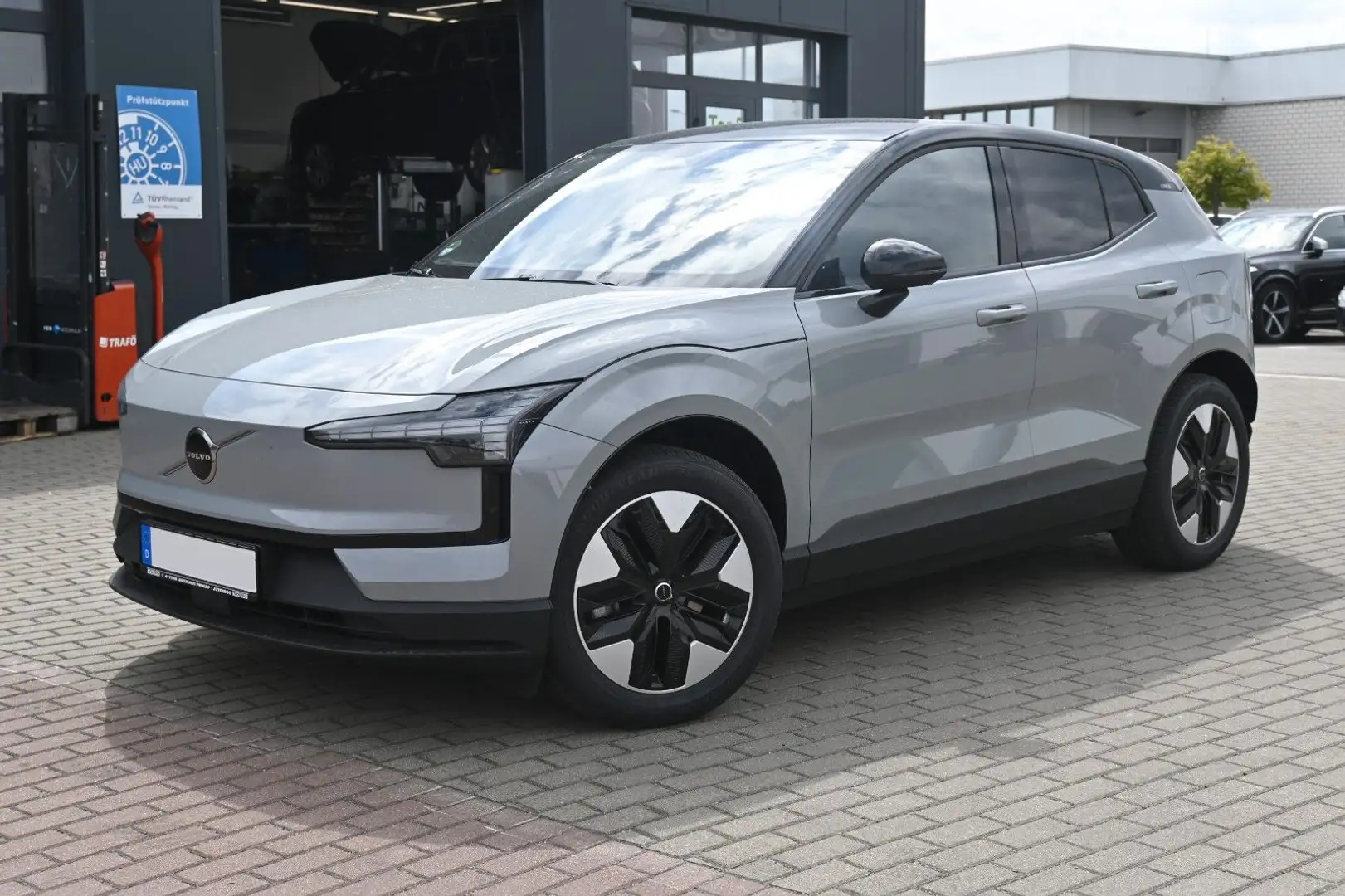 Volvo EX30 Single Plus*Winter Paket*Scheibentönung Grijs - 1