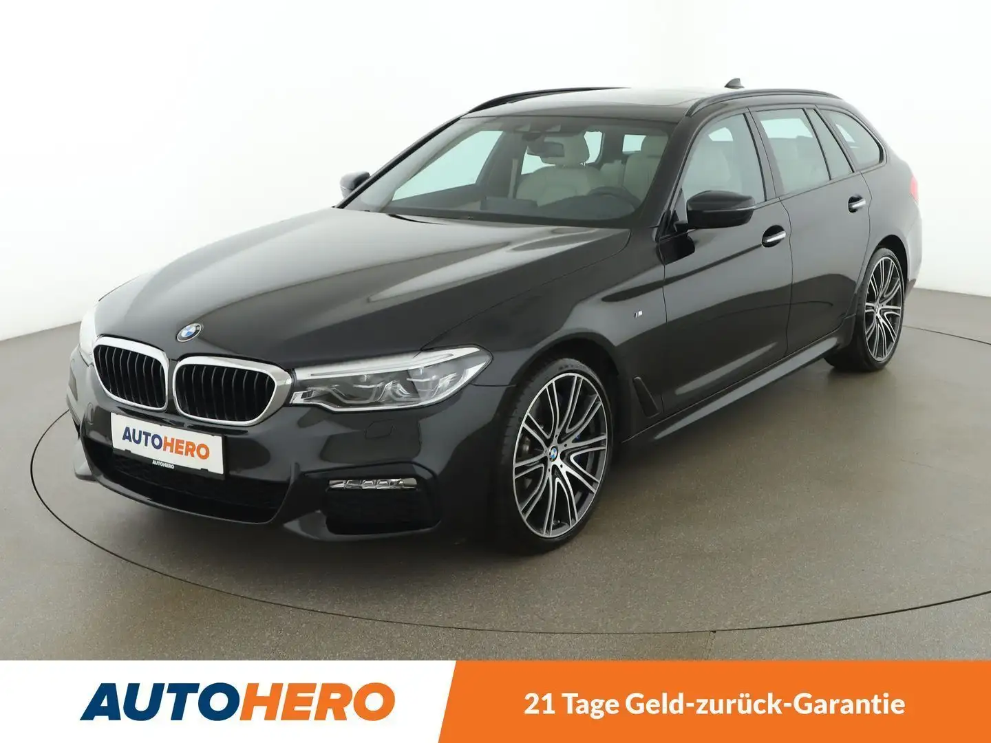 BMW 540 540d xDrive M Sport Aut. *PANO*LED*TEMPO*NAVI*CAM* Schwarz - 1