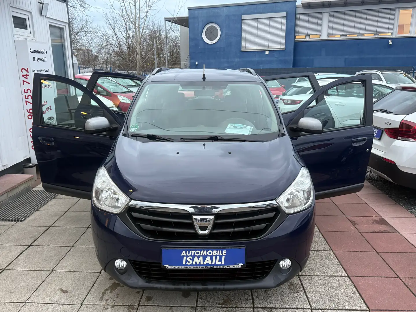Dacia Lodgy Celebration Blau - 1