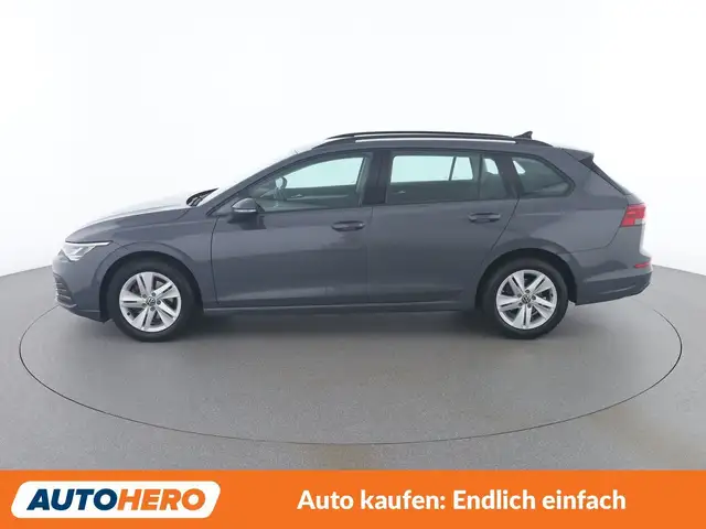 Volkswagen Golf view 3
