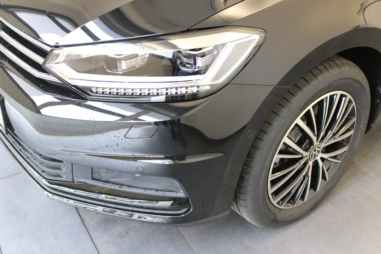 Volkswagen Touran Friends TDI DSG 2