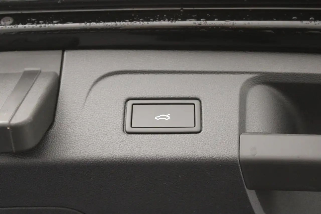 Volkswagen Touran Friends TDI DSG 7