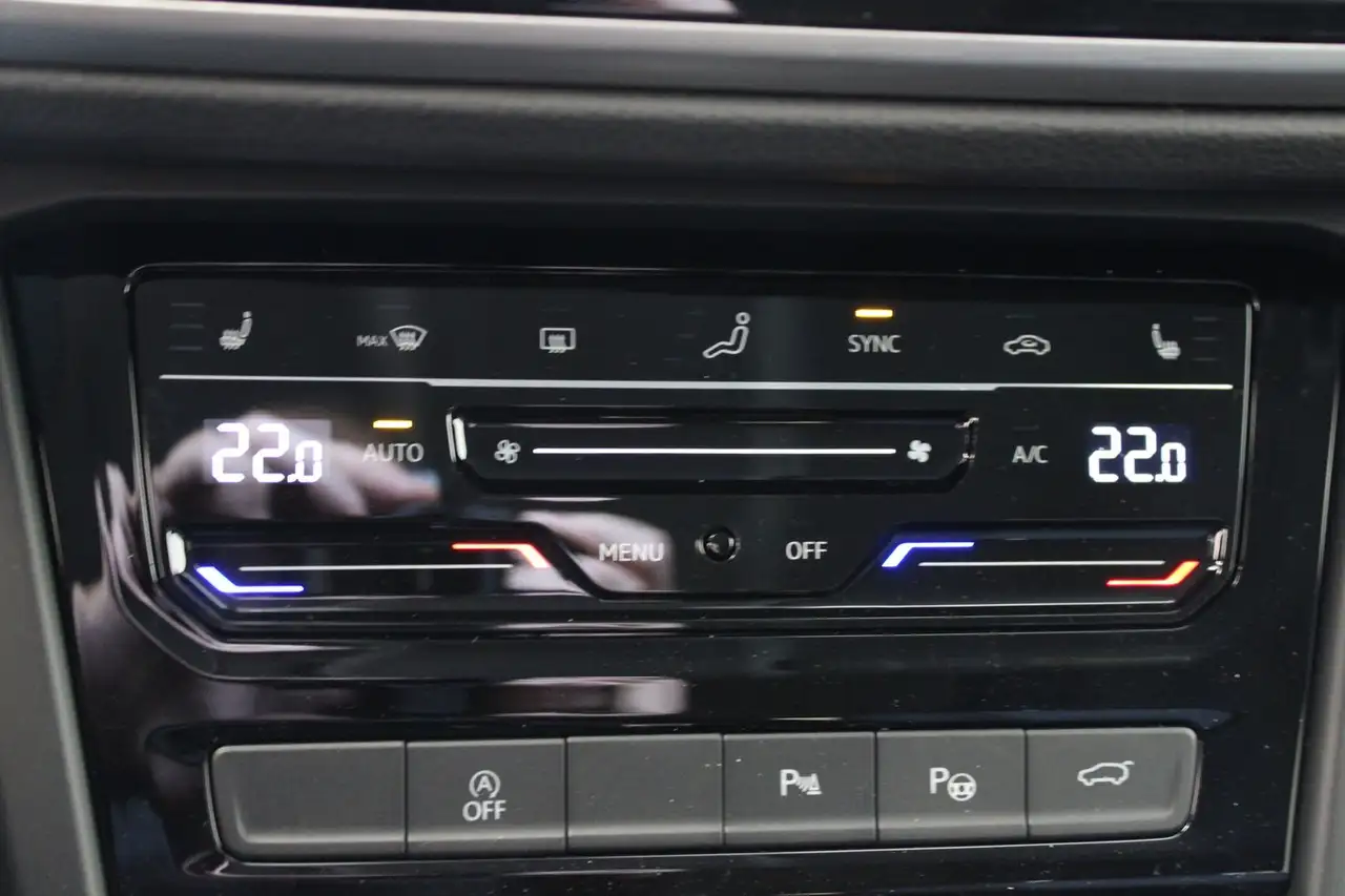 Volkswagen Touran Friends TDI DSG 12