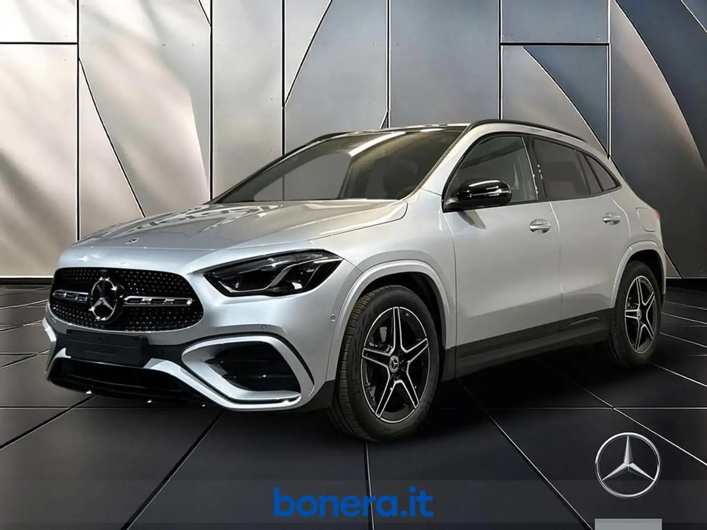 Mercedes-Benz GLA 200 d AMG Line Advanced Plus Tech Edition auto Grigio - 1