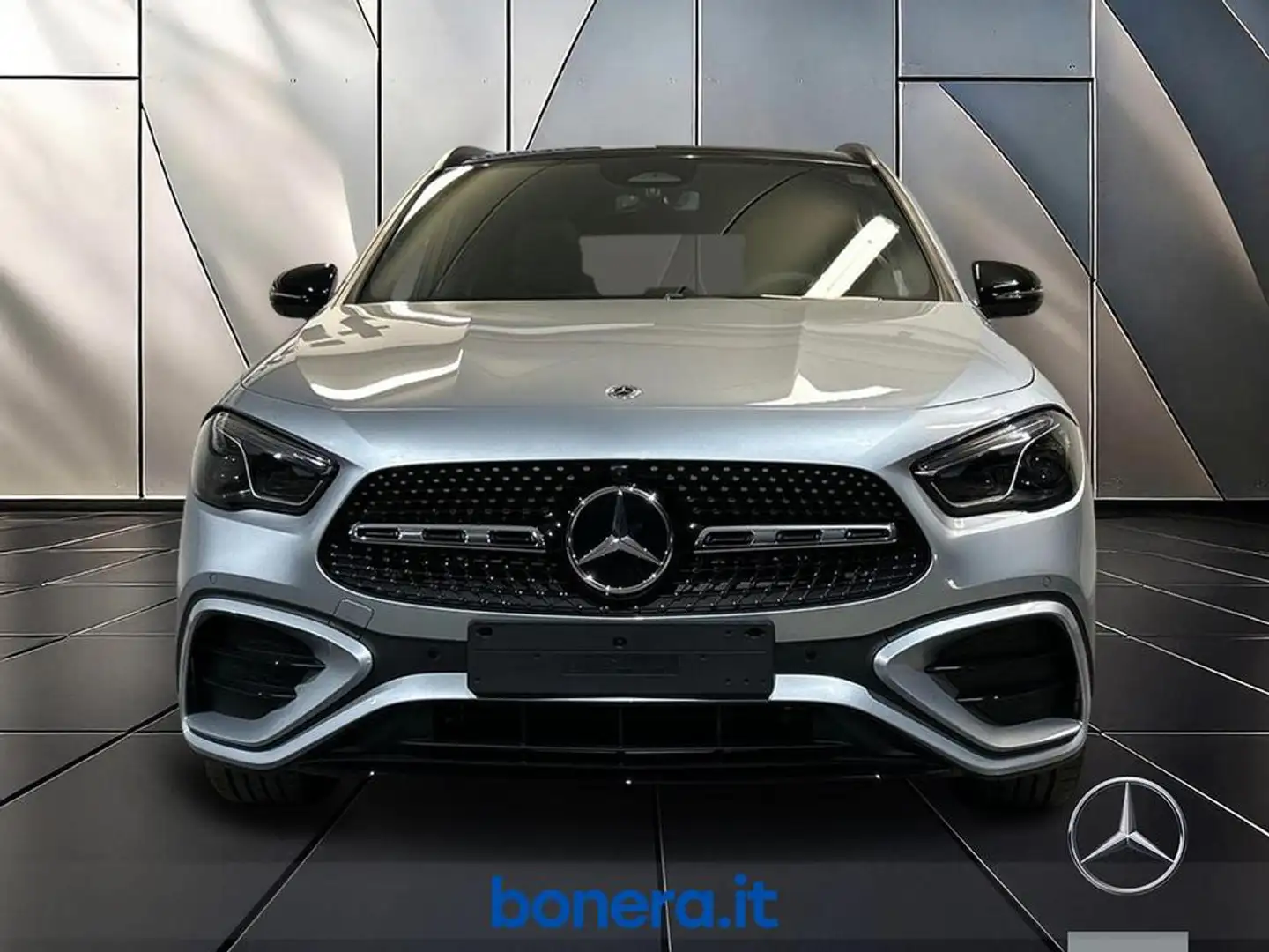 Mercedes-Benz GLA 200 d AMG Line Advanced Plus Tech Edition auto Grigio - 2