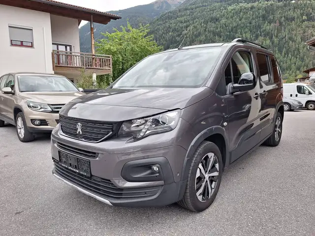 Peugeot Rifter Rifter 1,5 BlueHDI 130 S / GT Line