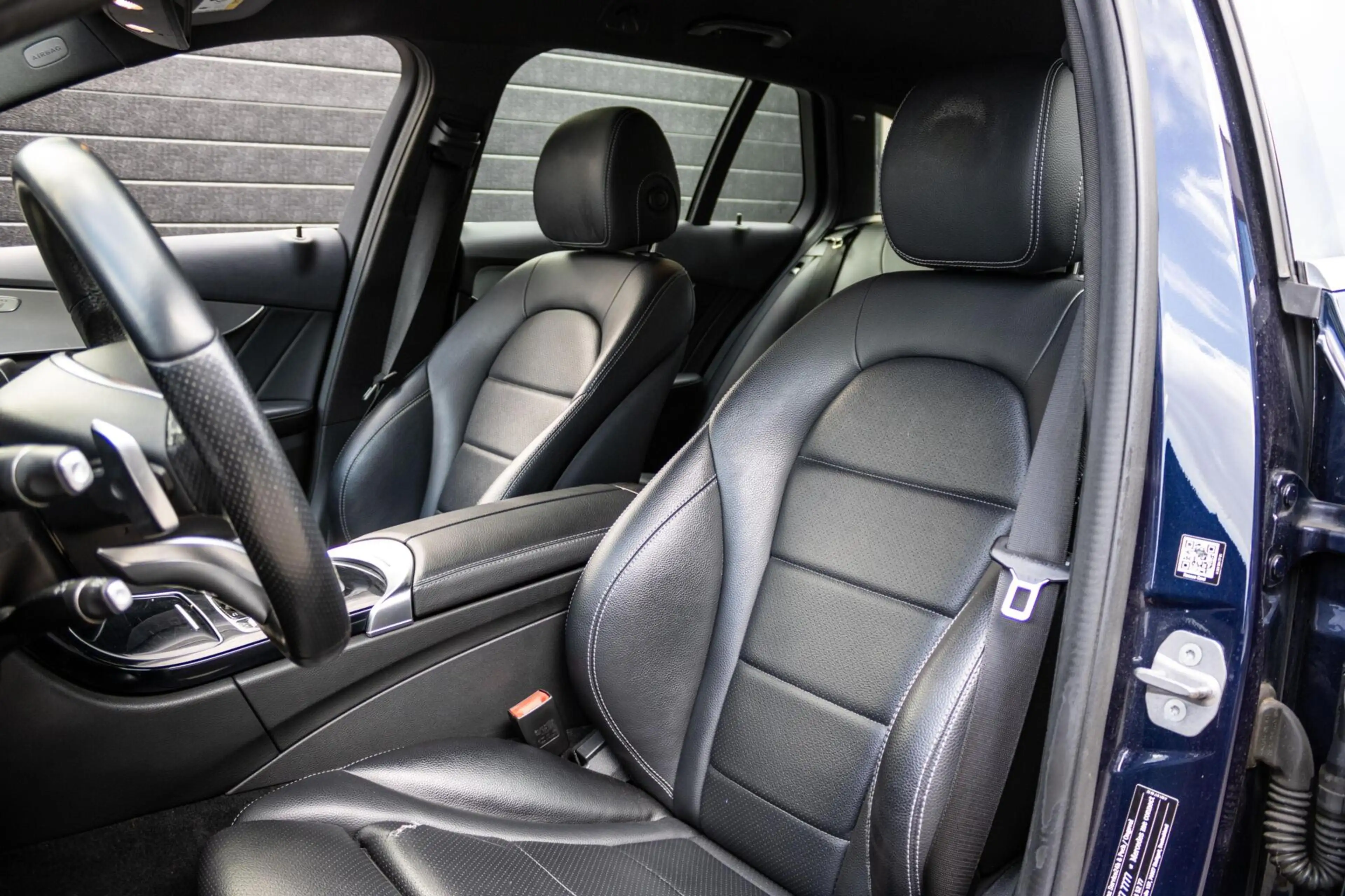 Mercedes-Benz C 180 Estate AMG Sport Edition — photo 2