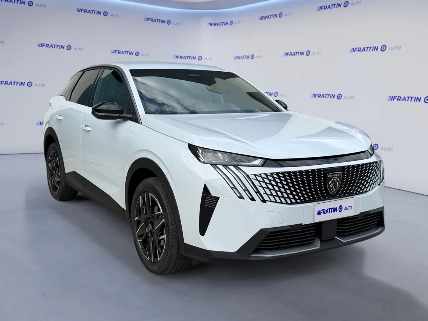 Peugeot 3008 Hybrid 145 e-DCS6 Allure Weiß - 2