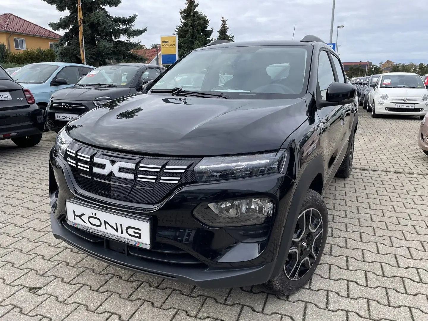 Dacia Spring Electric Essential Schwarz - 1
