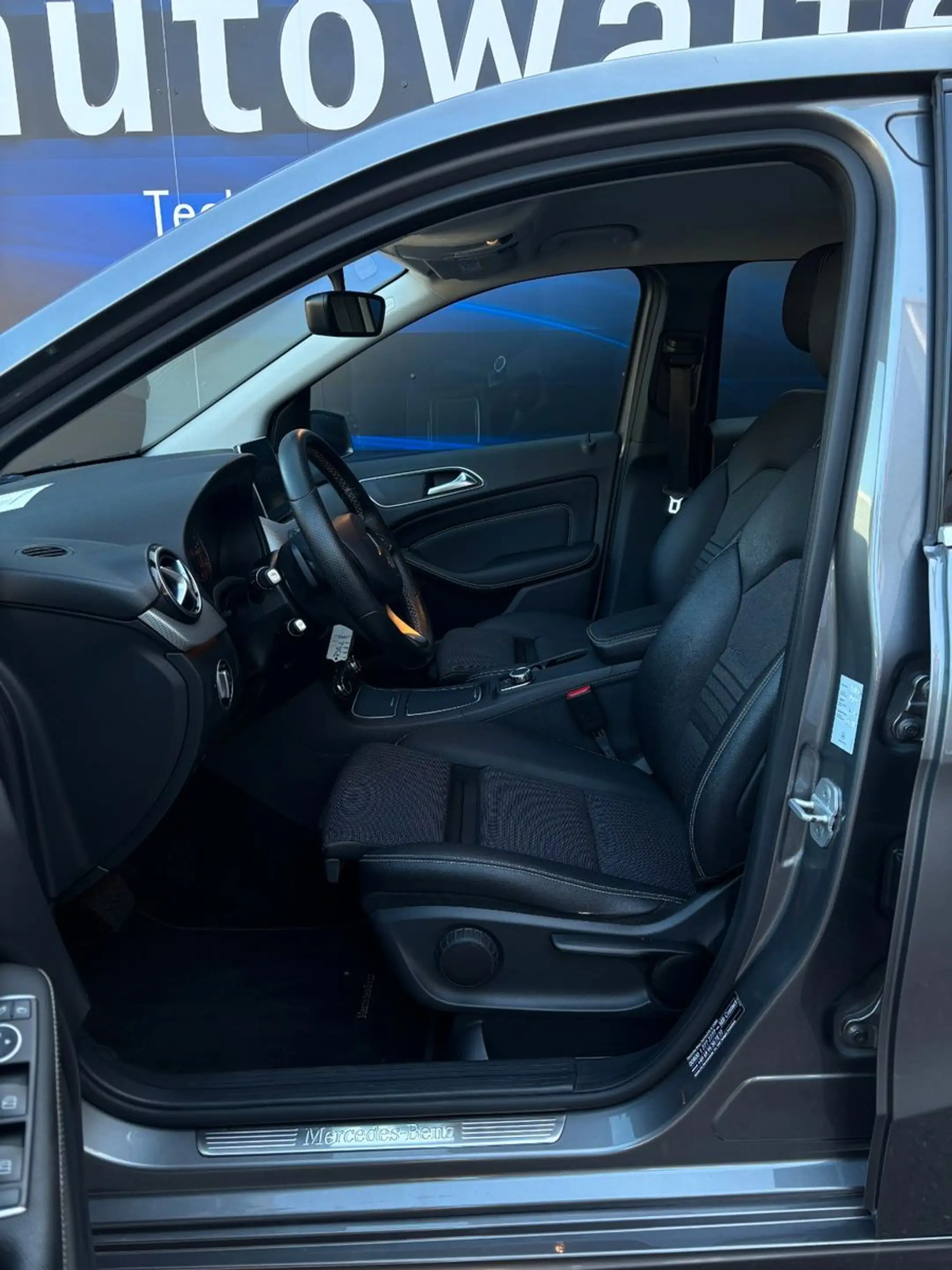 Mercedes-Benz B 250 AHK abnehmbar — photo 9