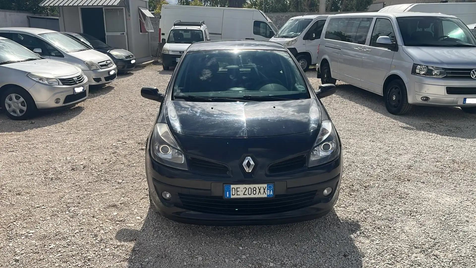 Renault Clio Clio III 2005 5p 1.2 16v GPL Schwarz - 1