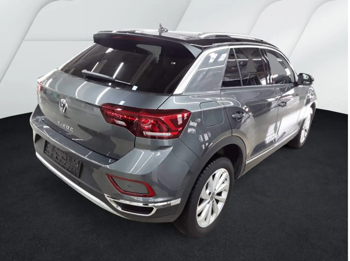 Volkswagen T-Roc Style 1.5l TSI 7-DSG AHK NAVI Grau - 2