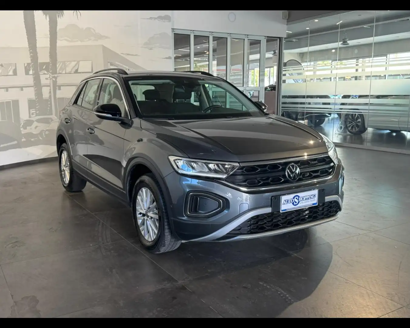 Volkswagen T-Roc 2.0 TDI SCR Life Gris - 1