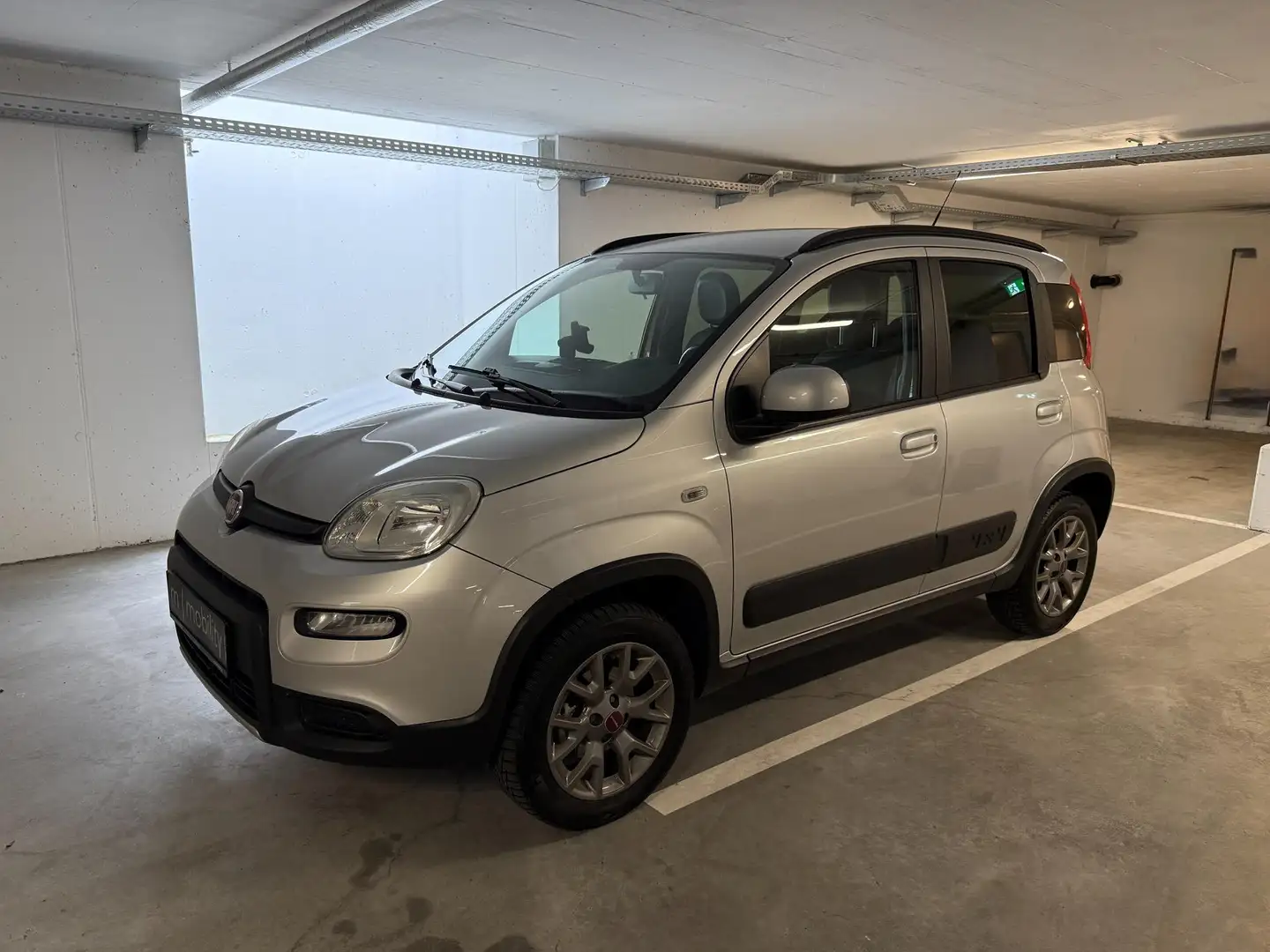 Fiat Panda 4x4 Silber - 2