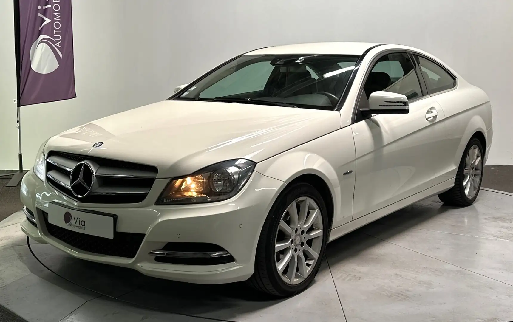 Mercedes-Benz CL 220 CDI BlueEfficiency Blanc - 1