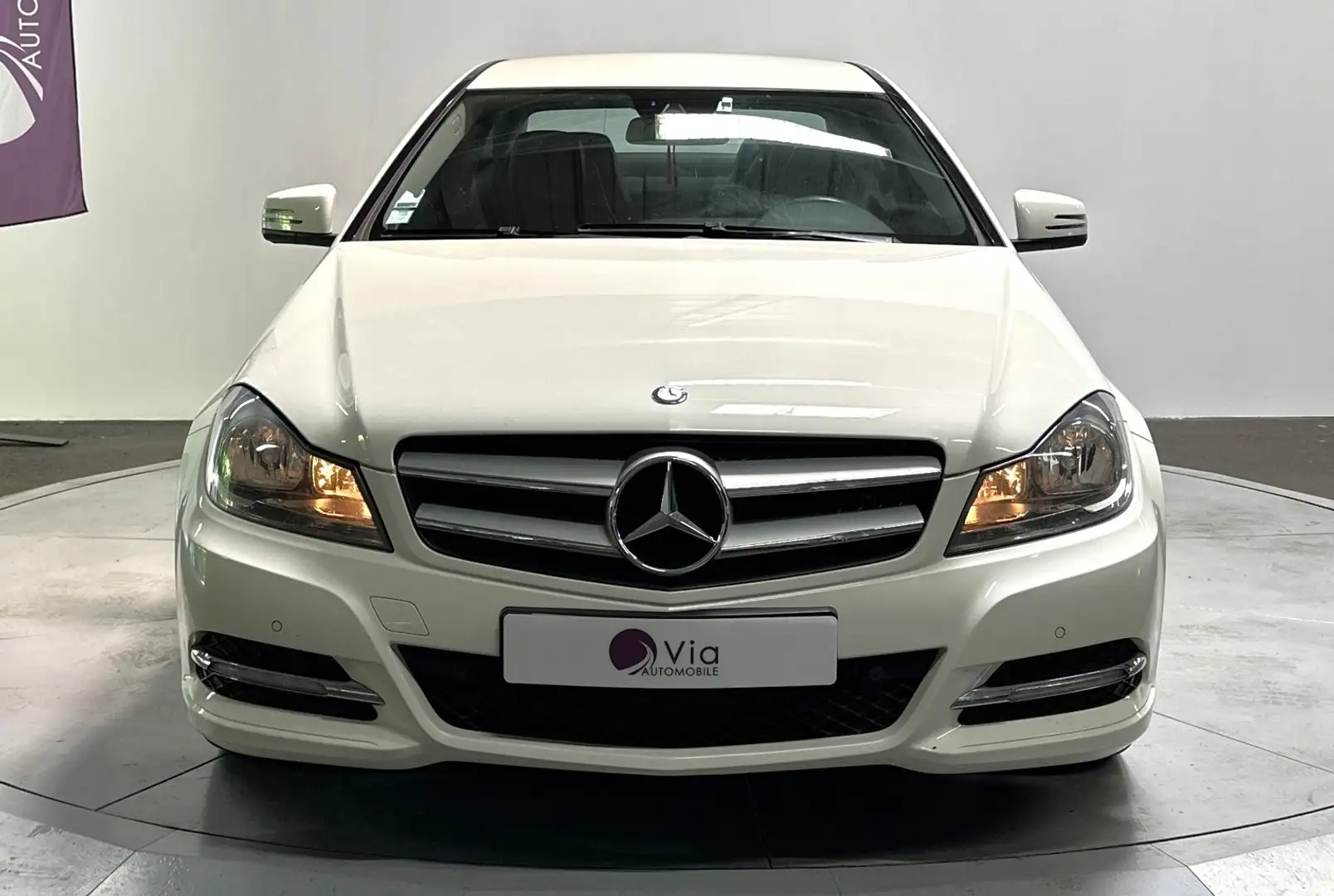 Mercedes-Benz C 220 220 CDI BlueEfficiency Bílá - 2