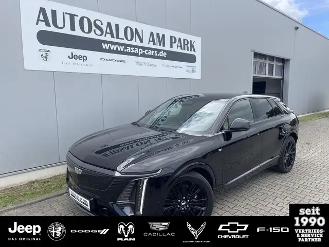 Cadillac Lyriq Sport 600e AWD | schwarze Felgen