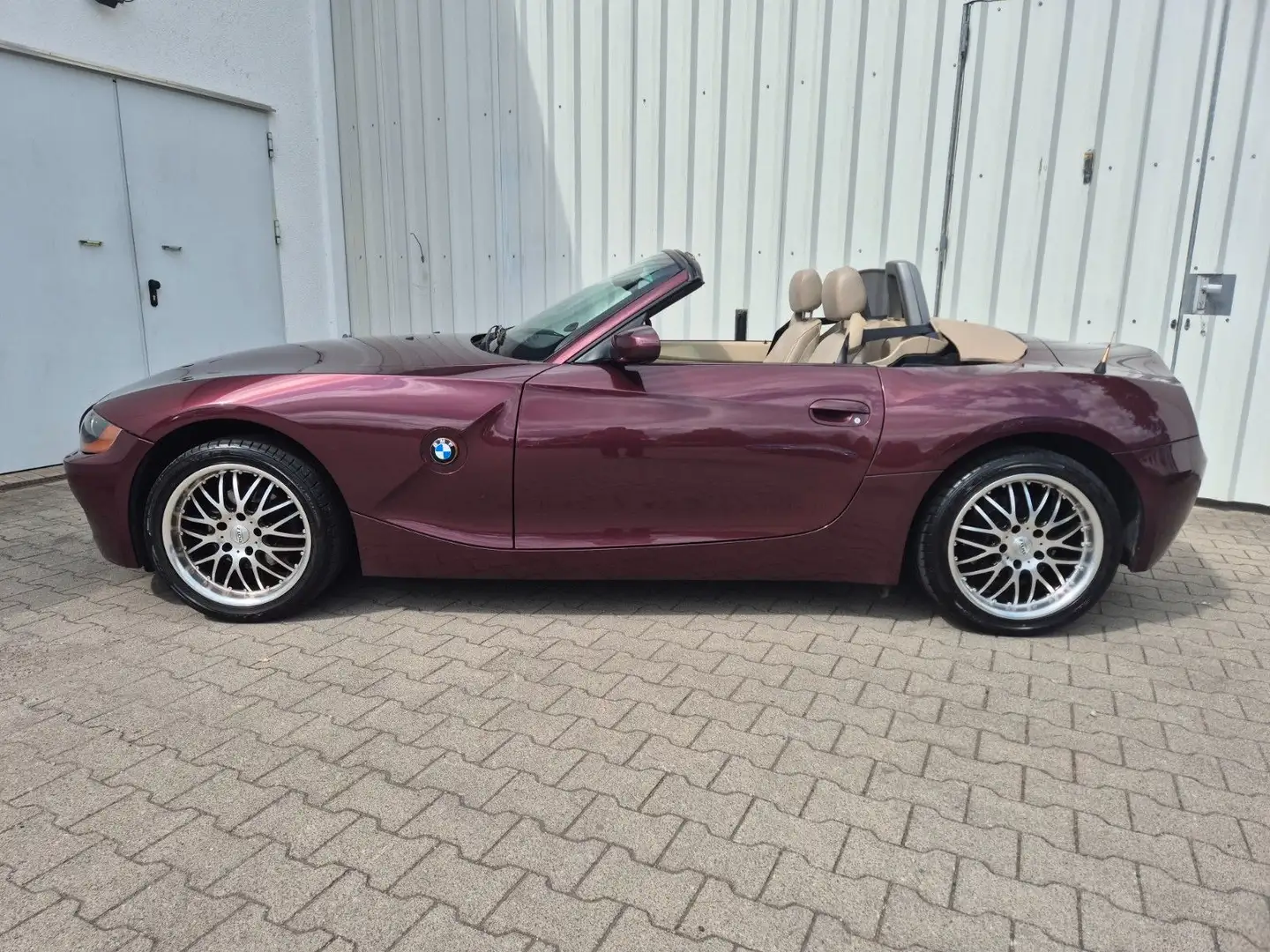 BMW Z4 Roadster 2.5i E85 - PDC - XENON - TEMPOMAT Rot - 2