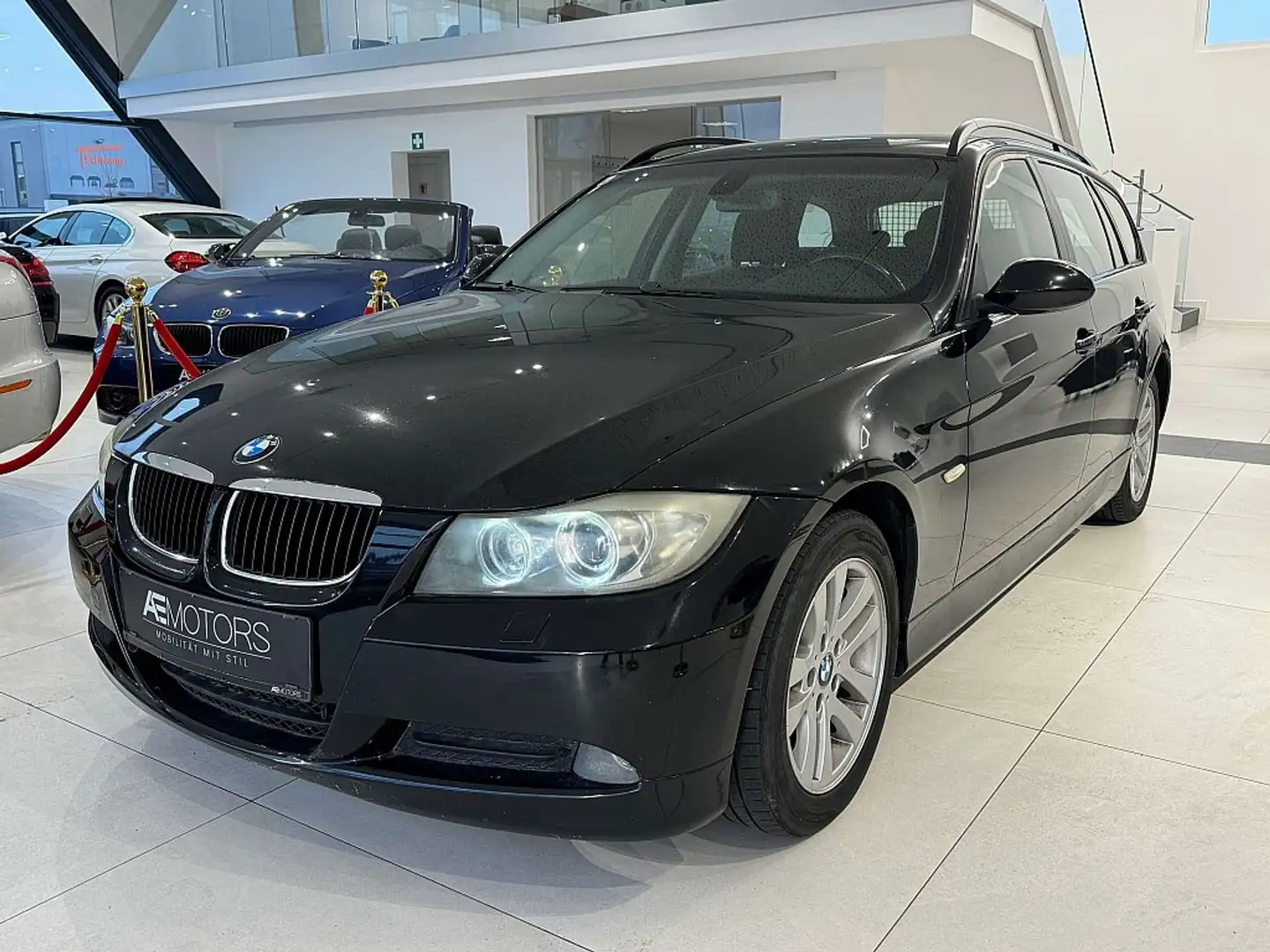BMW 320 d *KREDIT*PICKERL 04/26* Schwarz - 2