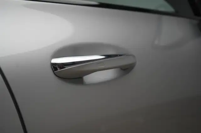 Mercedes-Benz Cla Class view 10