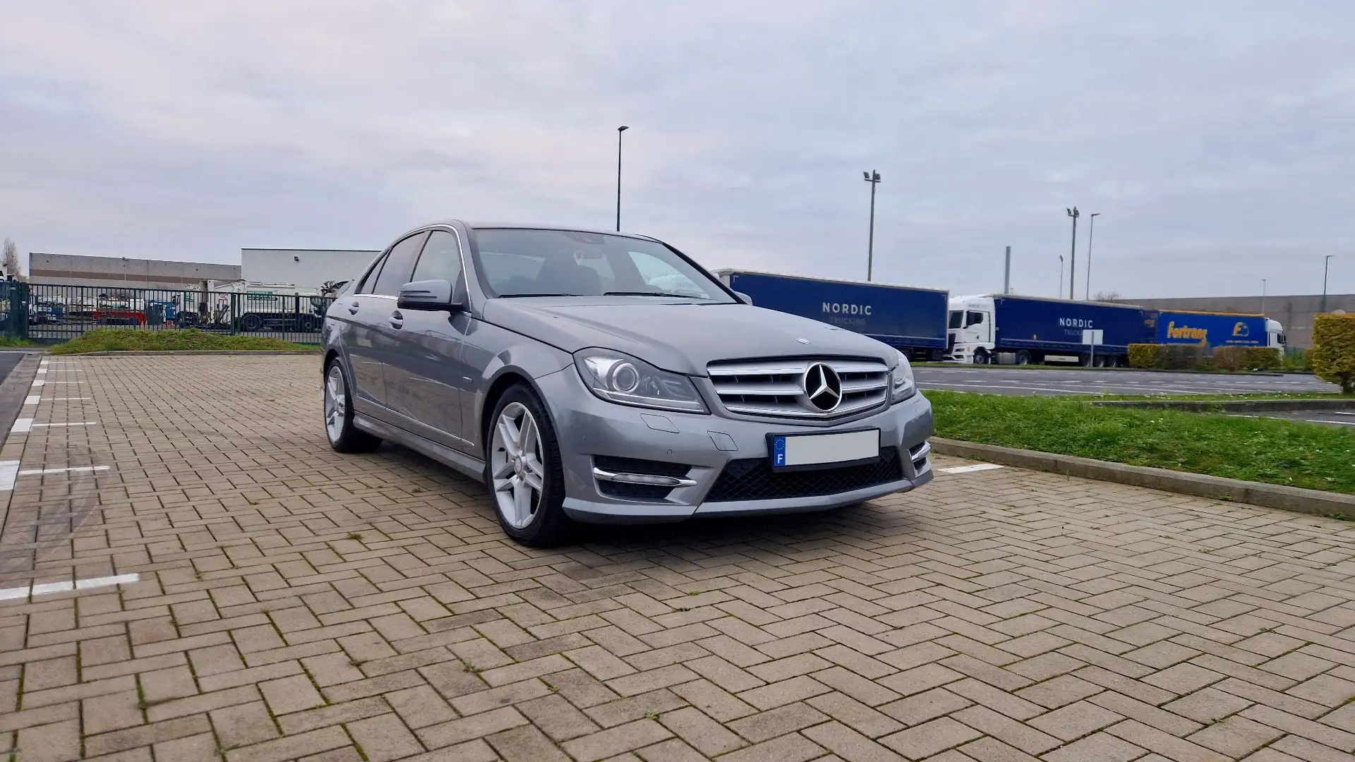 Mercedes-Benz C 250 Classe CDI BlueEfficiency Sportline A Gris - 2