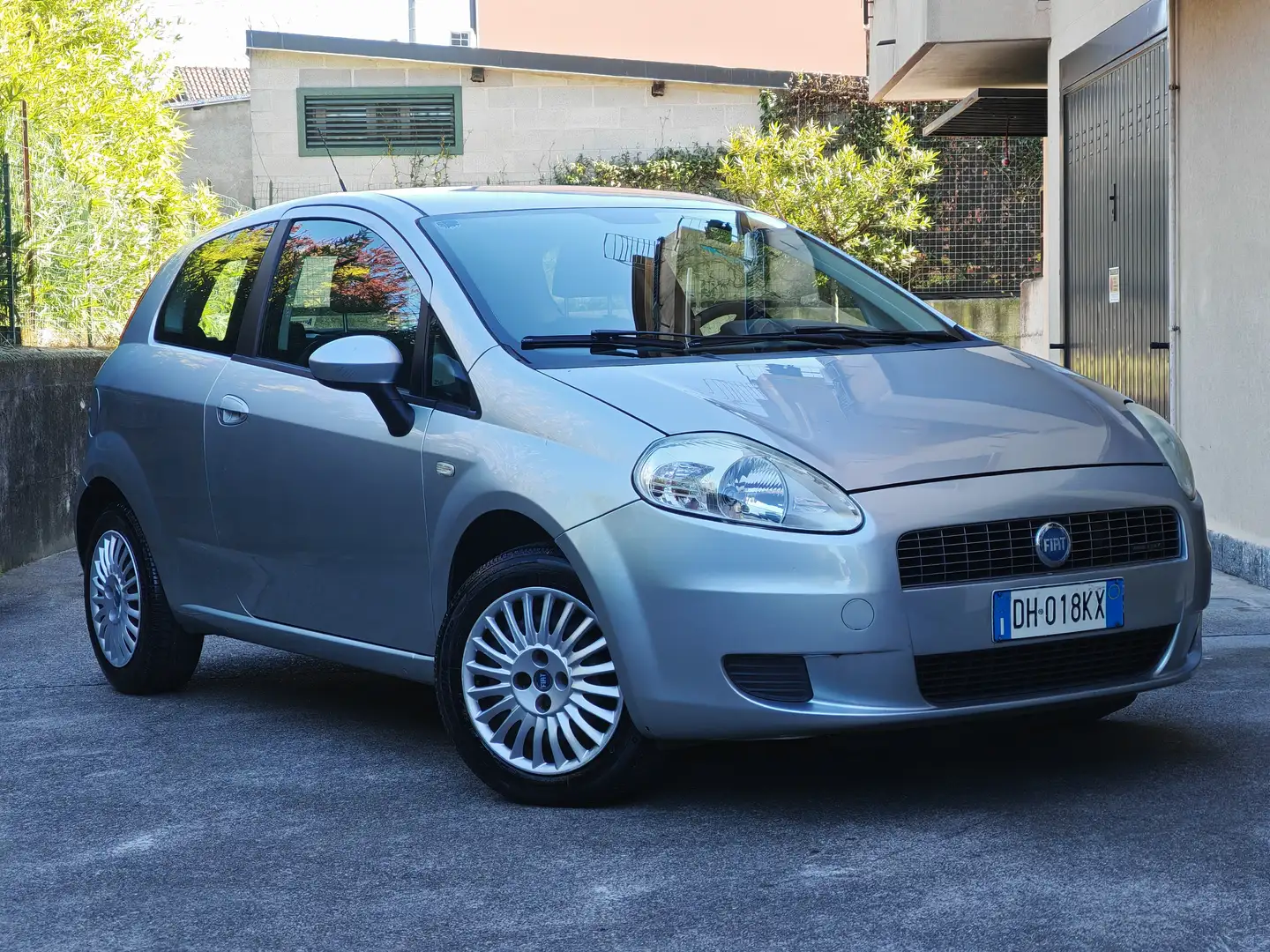 Fiat Grande Punto 1.3 DIESEL 75cv / 31.600km / Uniproprietario Silber - 1