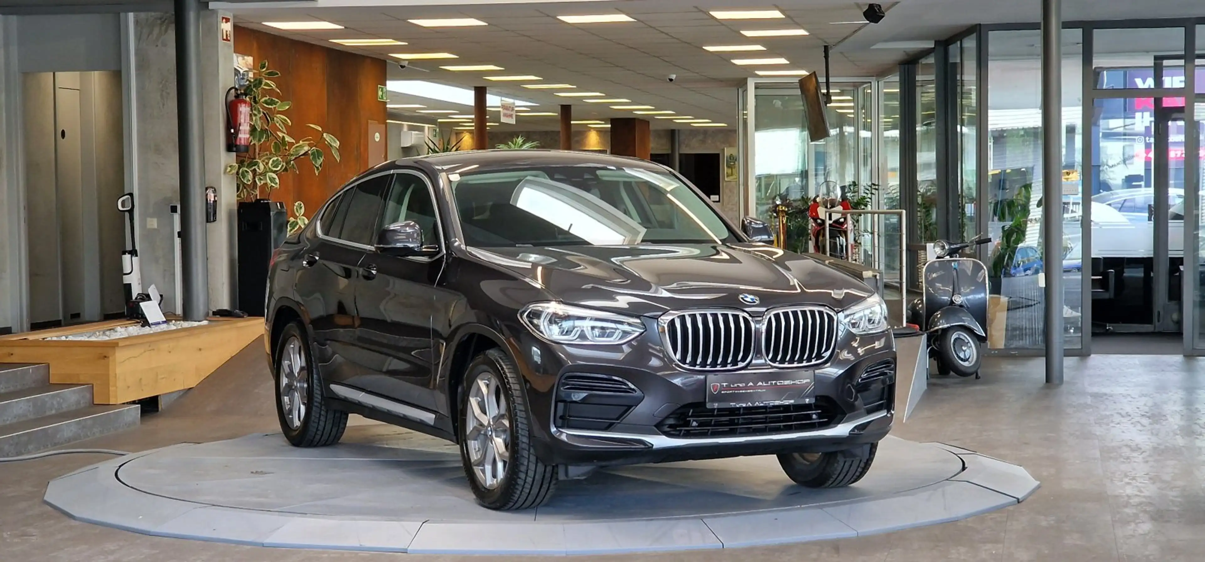 BMW X4 G02 20d xDrive X-Line Aut. *360°*AHK*Navi*19Zoll* — photo 3