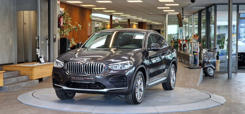 BMW X4 G02 20d xDrive X-Line Aut. *360°*AHK*Navi*19Zoll*