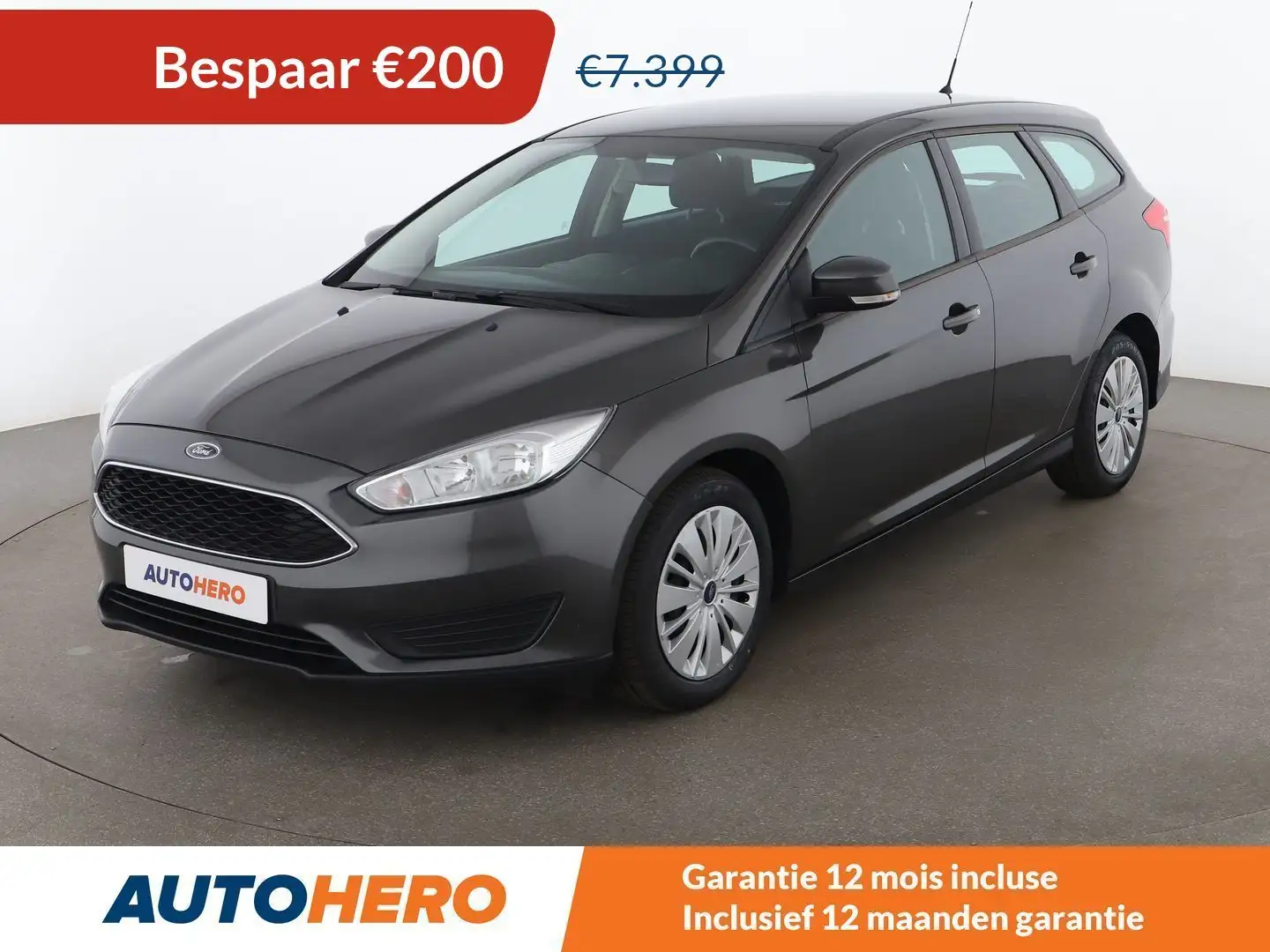 Ford Focus 1.0 EcoBoost Trend Grijs - 1