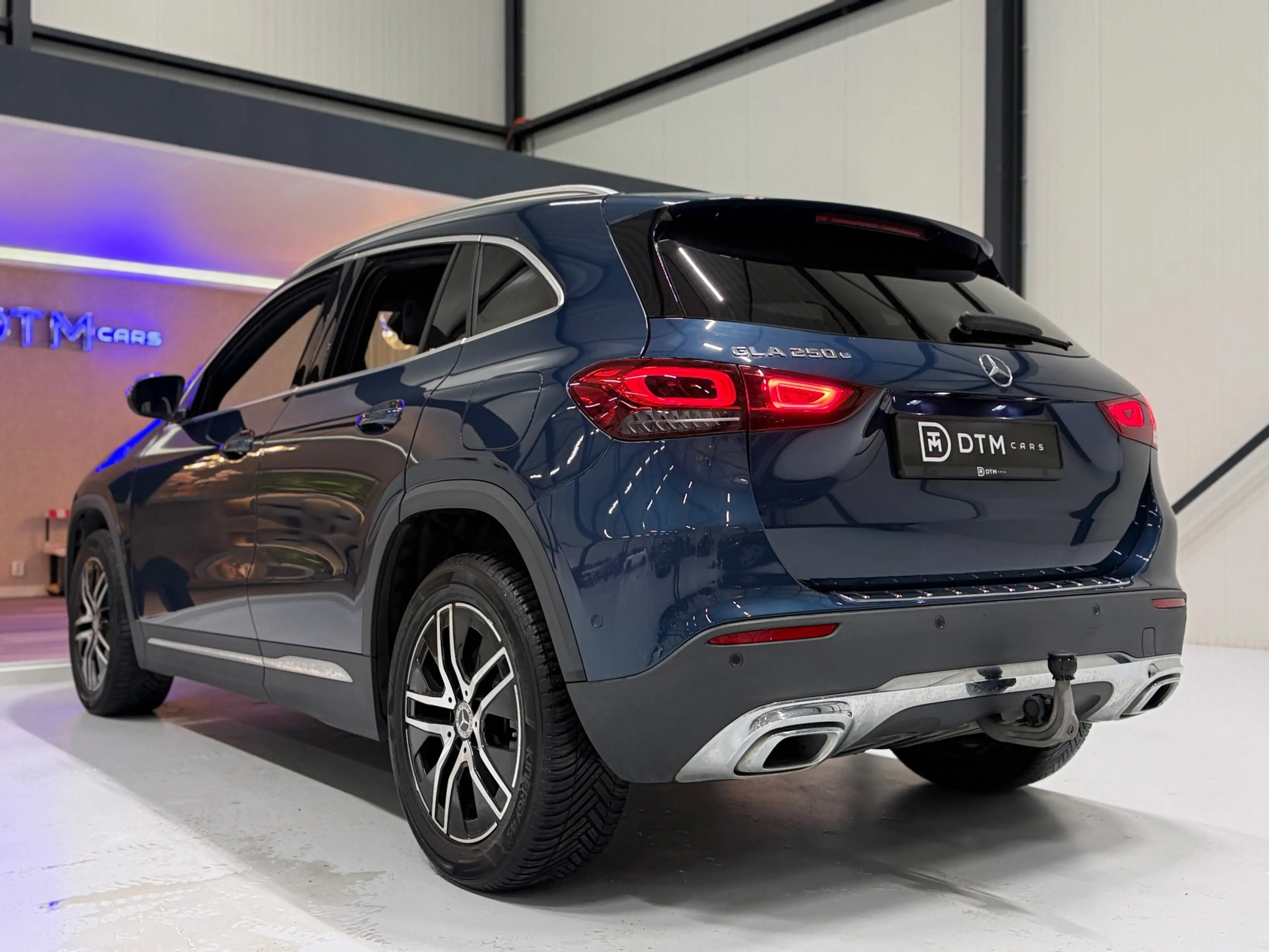 Mercedes-Benz GLA 250 e Luxury Line PHEV AUT Navi Camera Elek. Trekhaak — photo 8