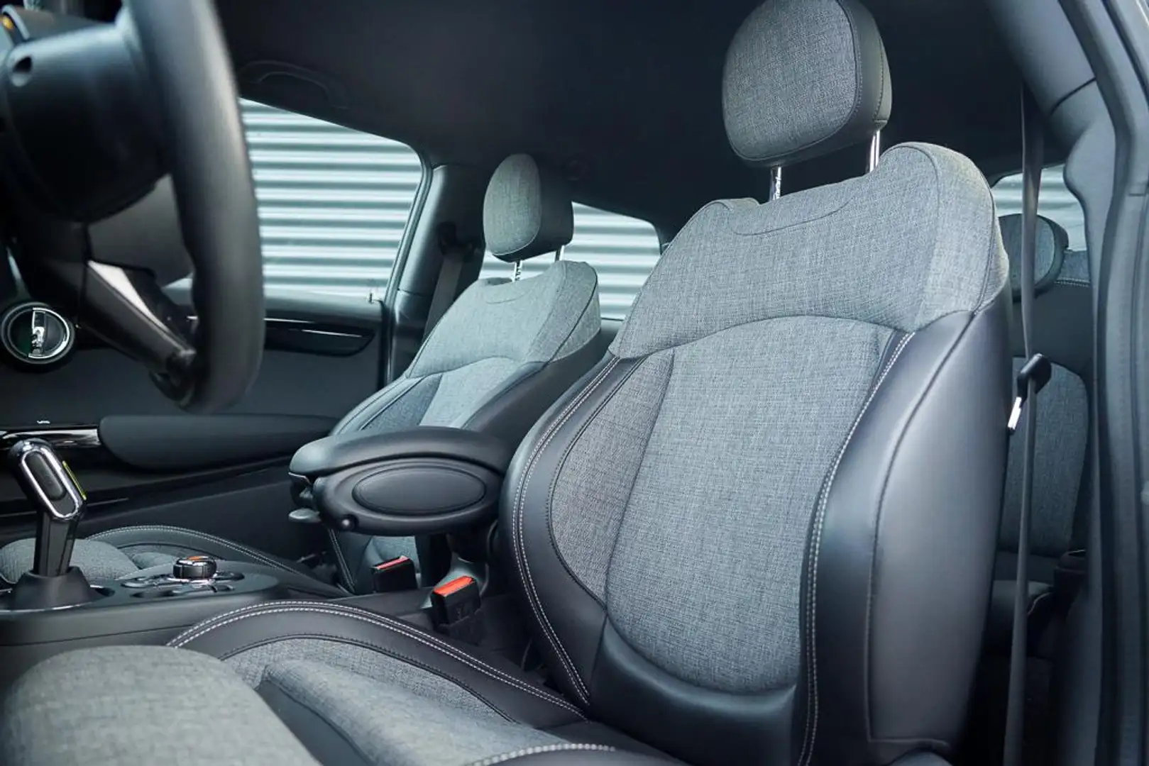 MINI Sonstige Mini Electric Essential 33 kWh / Sportstoel / Came Schwarz - 2