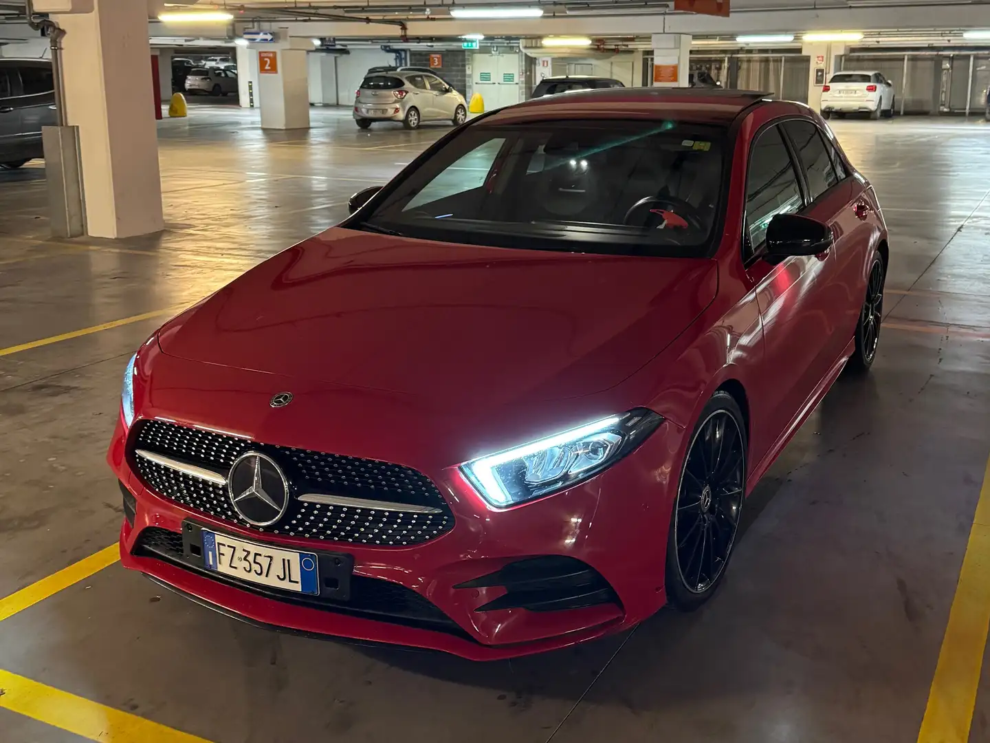 Mercedes-Benz A 180 Classe A - W177 2018 d Premium auto Roşu - 2