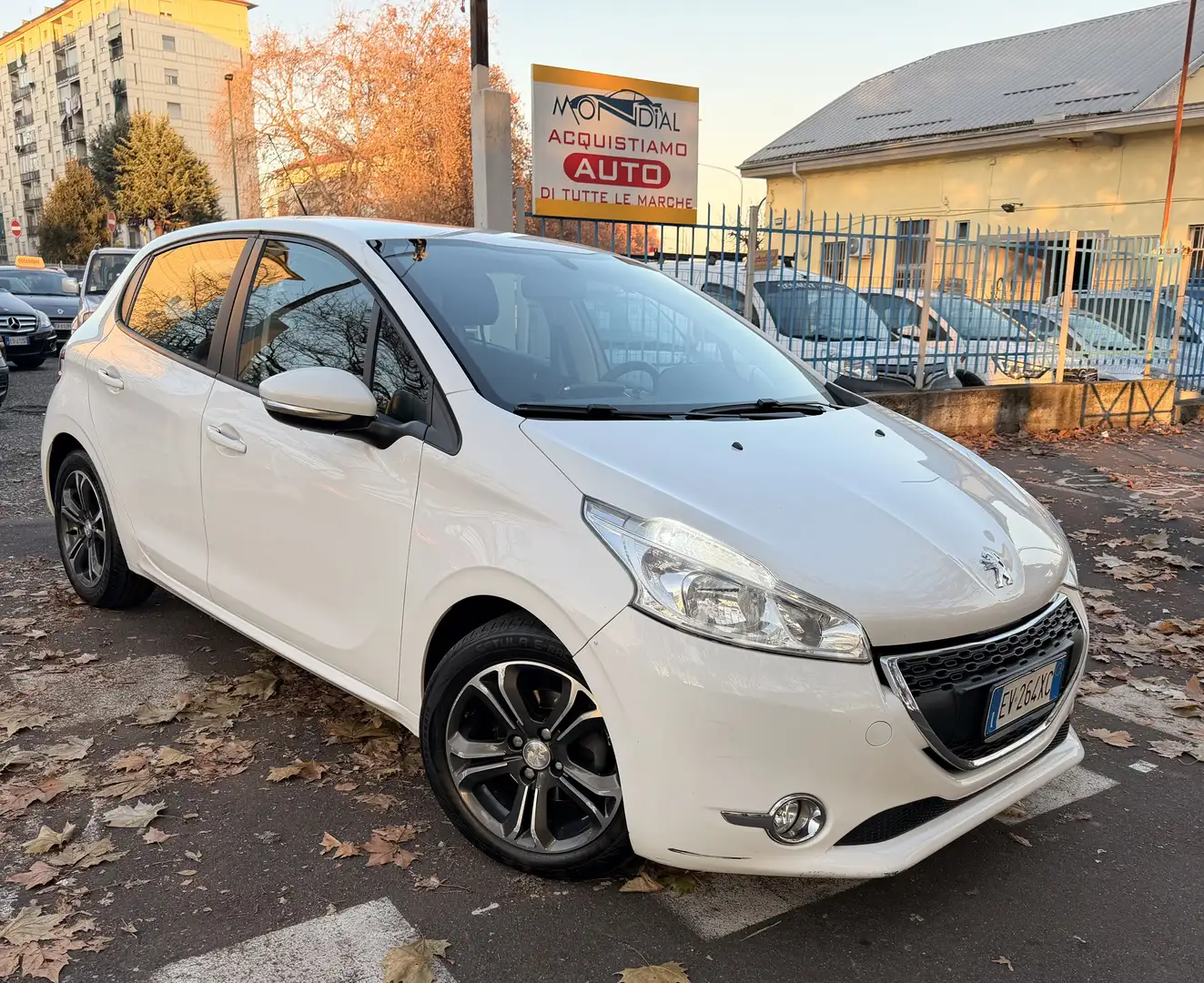Peugeot 208 5p 1.4 vti 16v Allure gpl 95cv - 1