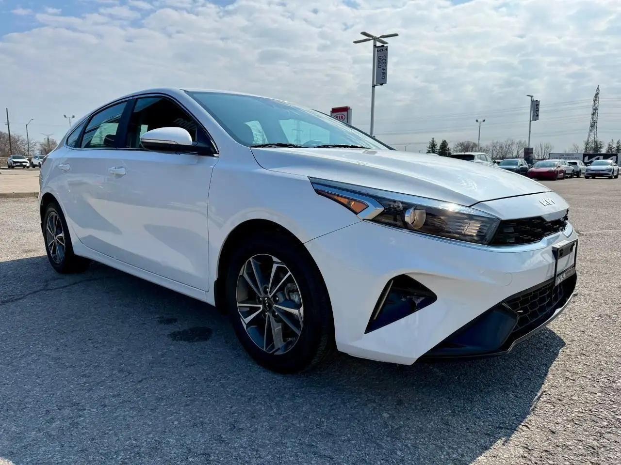Kia Forte снимка Kia Forte