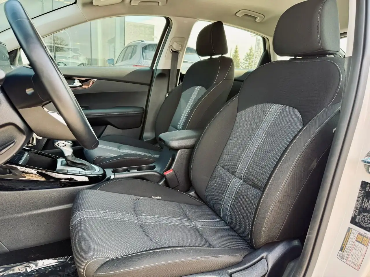 Kia Forte снимка Kia Forte