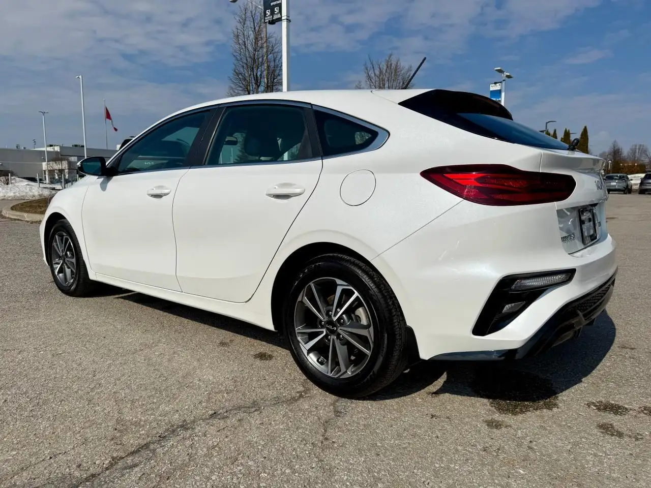 Kia Forte снимка Kia Forte