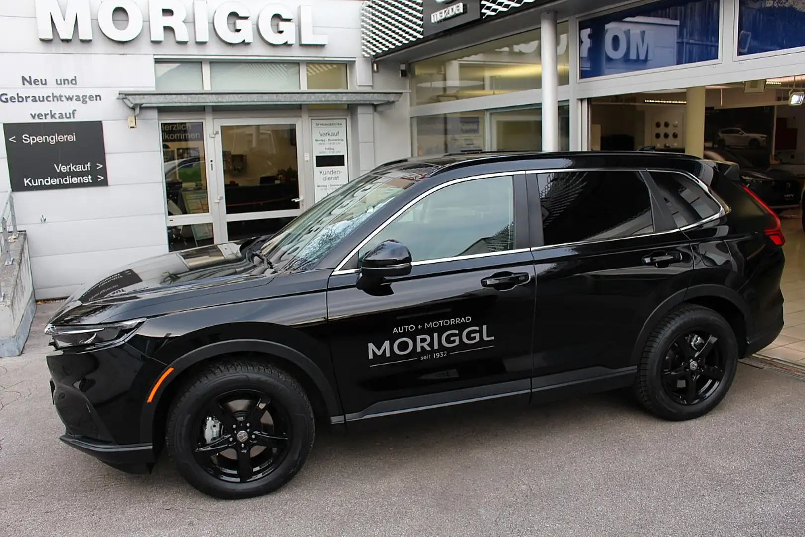 Honda CR-V 2,0 i-MMD e:HEV Elegance AWD Aut. Schwarz - 1