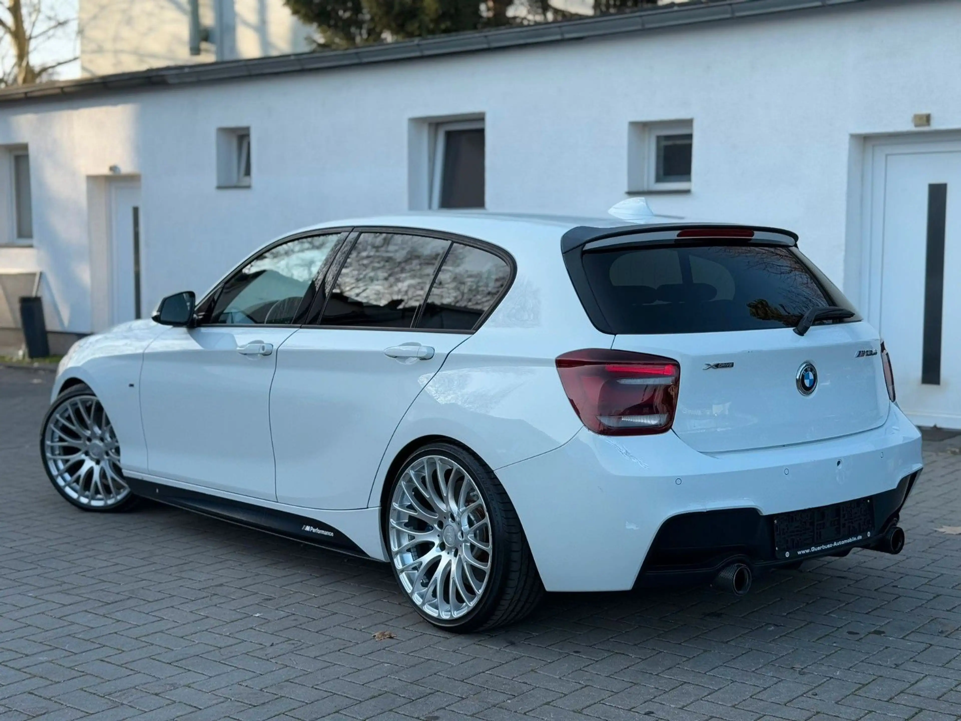 BMW 135 135i xDrive*Perform*Aut*Leder*Shzg*Sportauspuff — photo 4