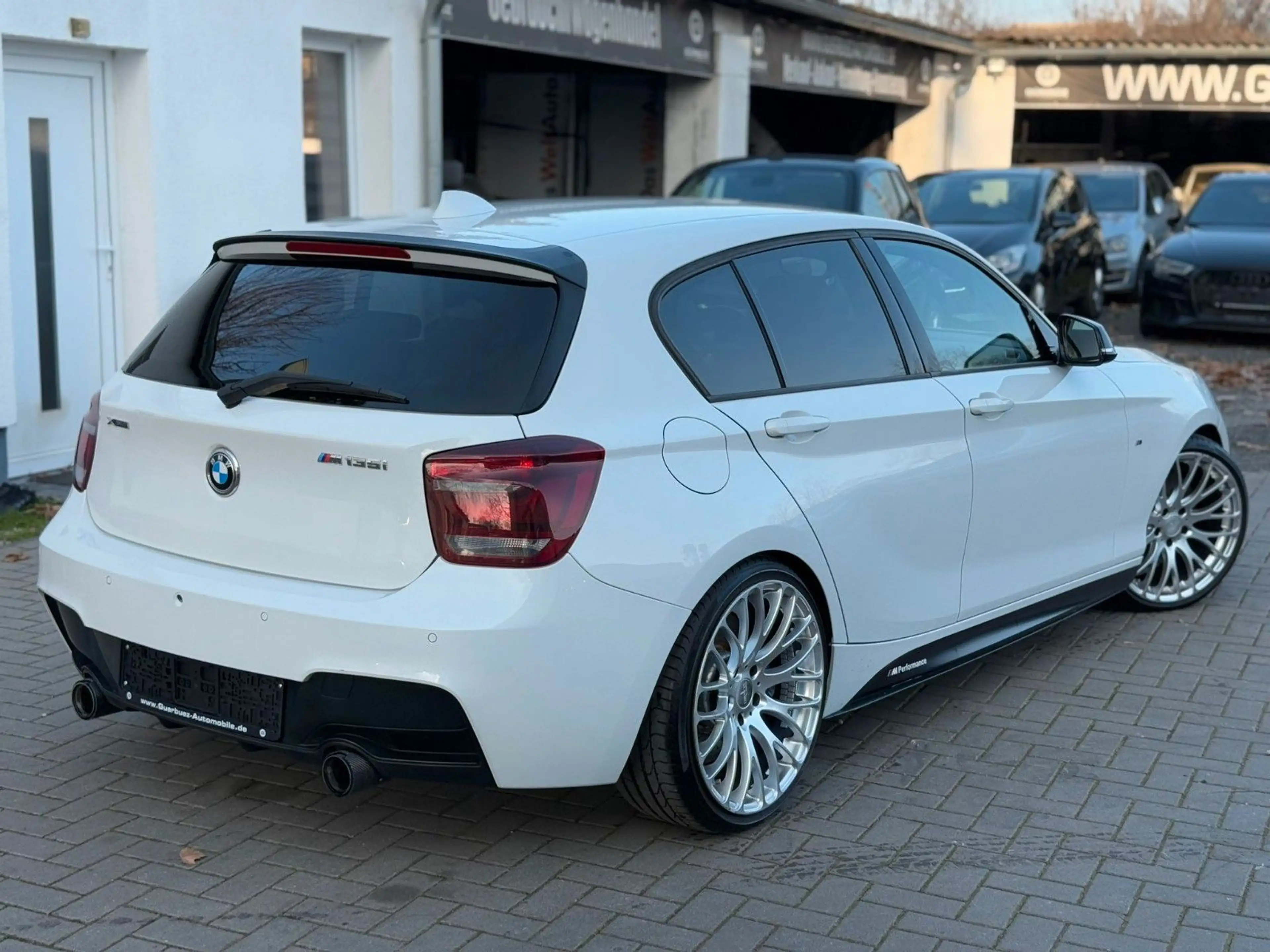 BMW 135 135i xDrive*Perform*Aut*Leder*Shzg*Sportauspuff — photo 6