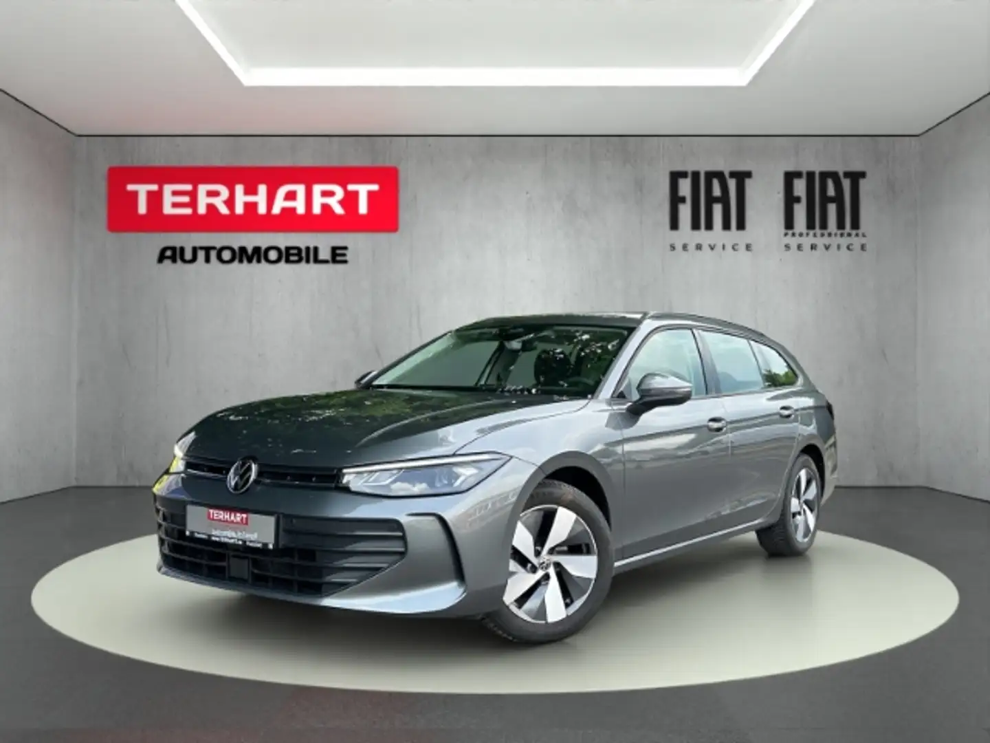 Volkswagen Passat Variant 1.5 eTSI/ACC/LED/Rückfahrkamera/PDC Grijs - 1