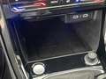 Volkswagen T-Cross 1.0 TSI Life Edition / Achteruitrijcamera / App Co Zwart - thumbnail 30