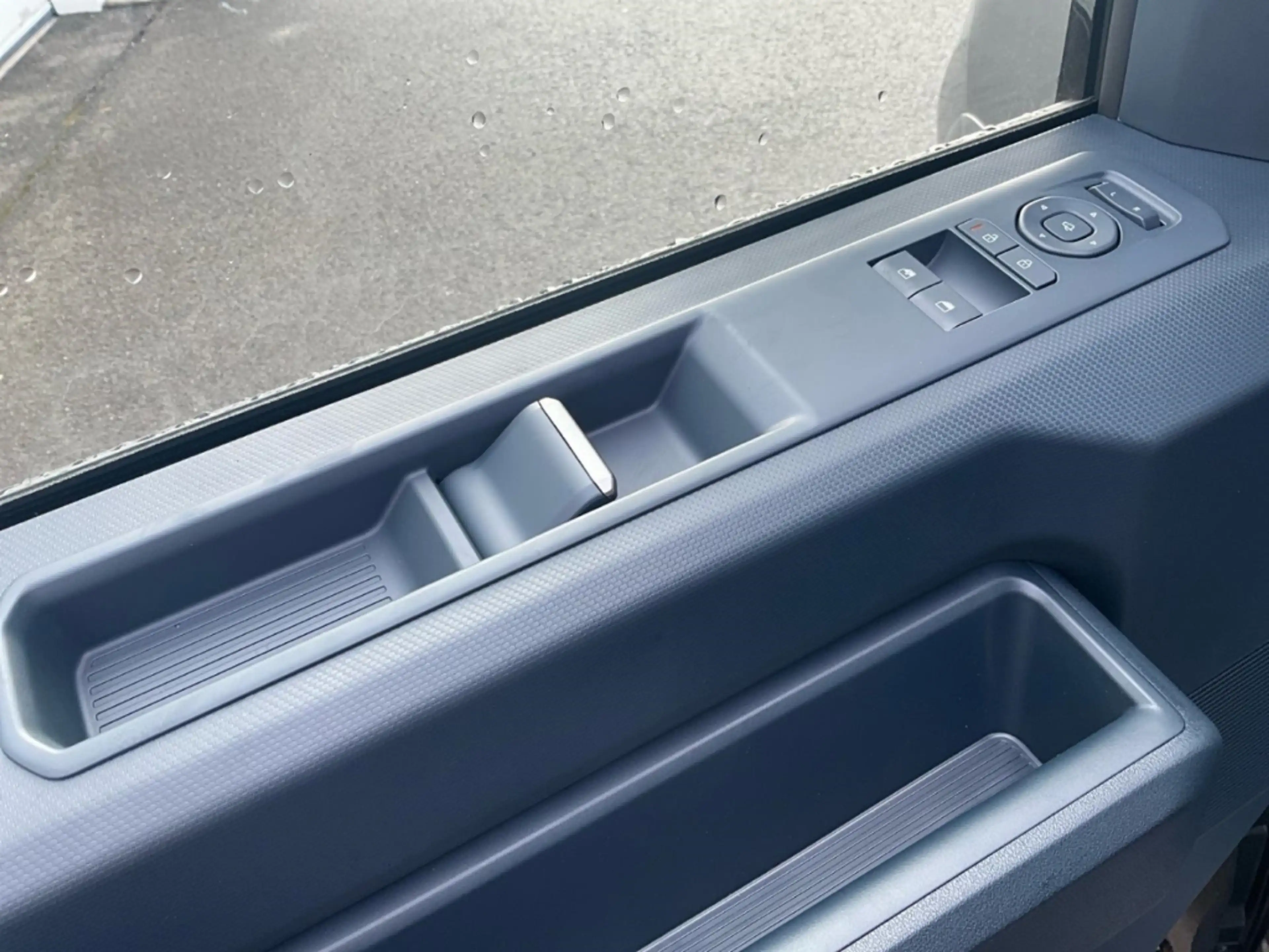 Kia PV5 Passenger Passenger 71.2 kWh Elite WP Power Smart Comfort — photo 13