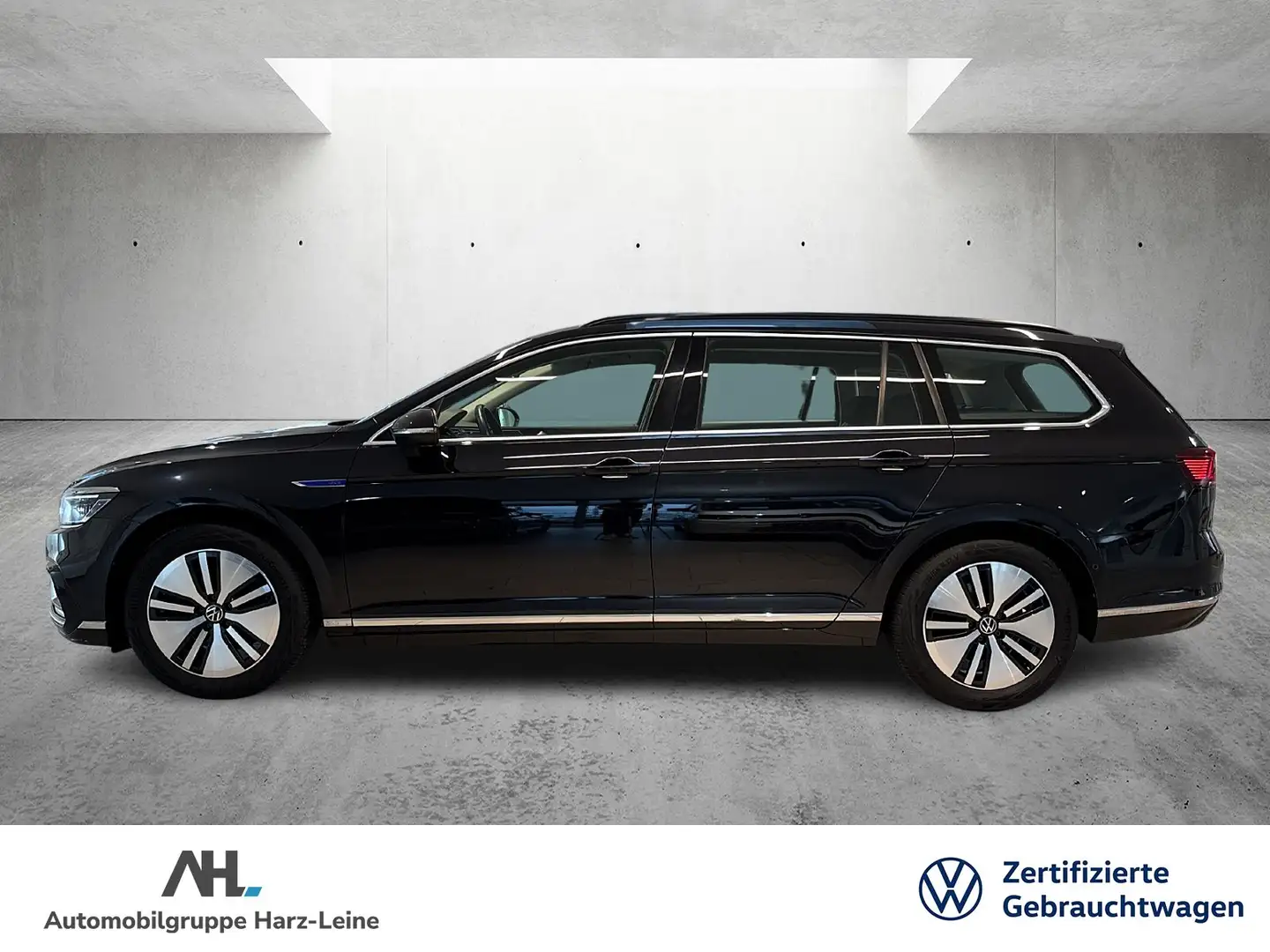 Volkswagen Passat Variant 1.4 eTSI GTE IQ.Light RFK Navi DSG ACC Noir - 2