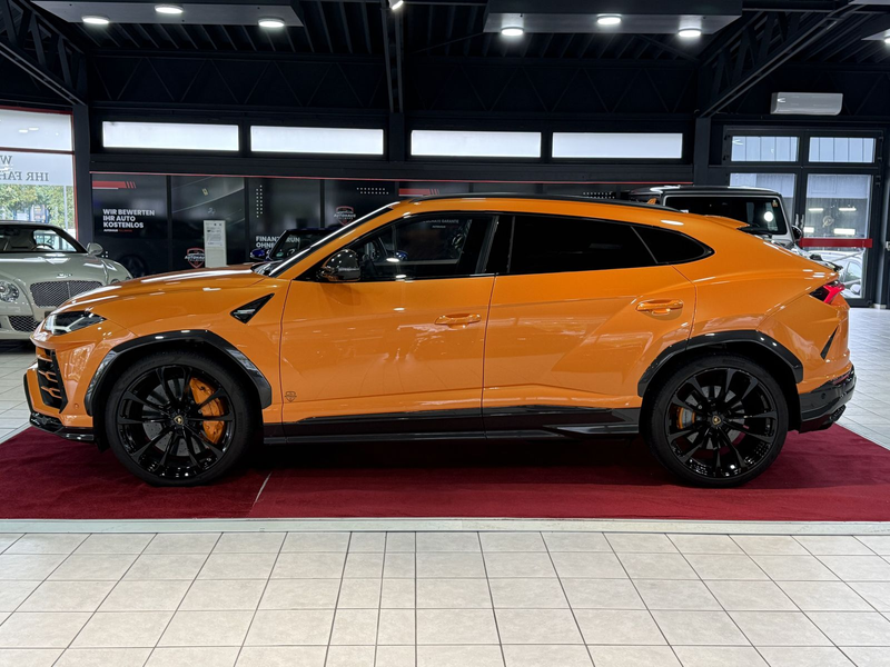 Lamborghini Urus Carbon Paket Interieur&Exterieur +PANO+B&O+ — photo 2