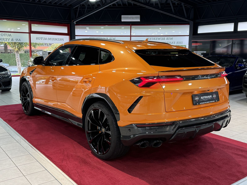 Lamborghini Urus Carbon Paket Interieur&Exterieur +PANO+B&O+ — photo 3